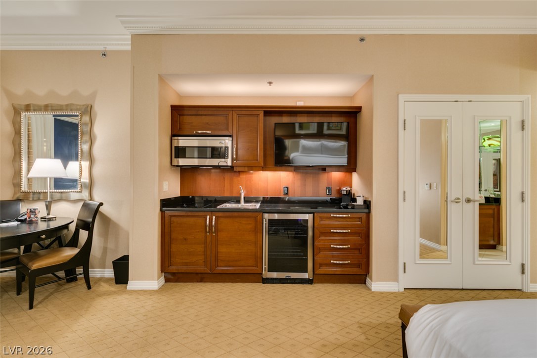 135 East Harmon Avenue 1817 Las Vegas NV 89109