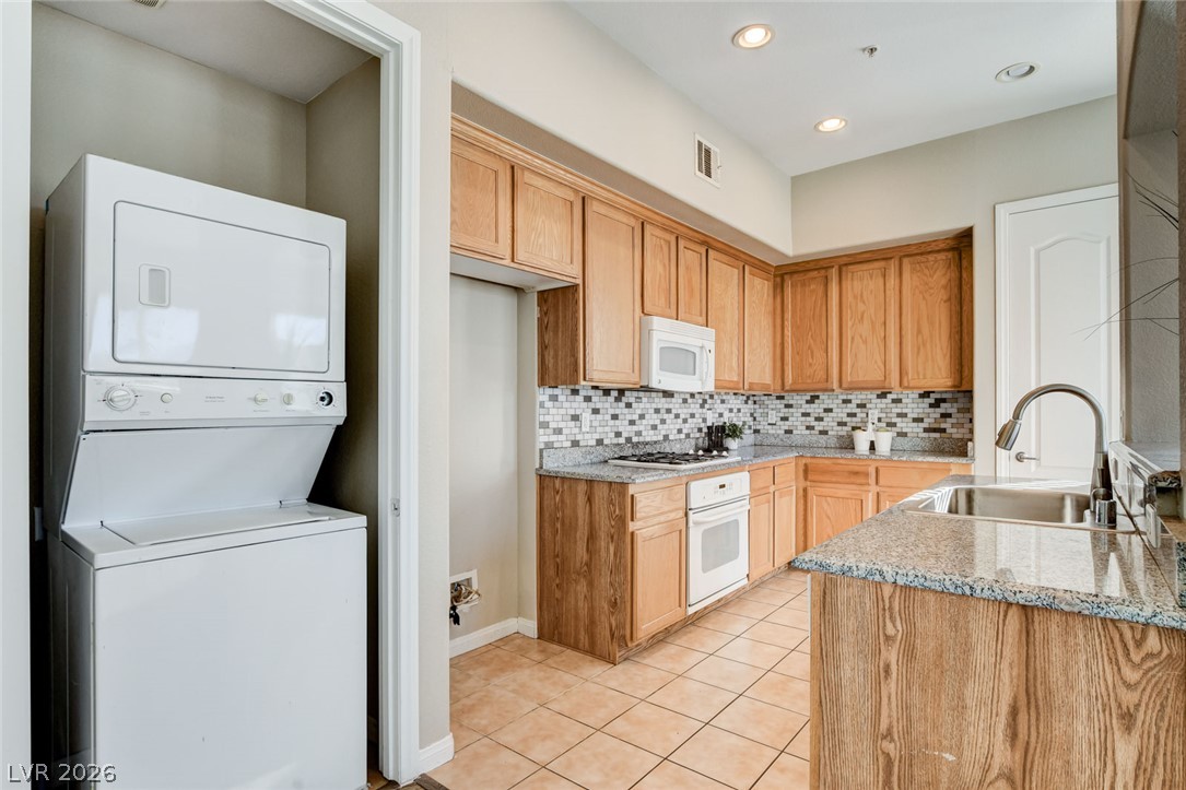 32 East Serene Avenue 302 Las Vegas NV 89123