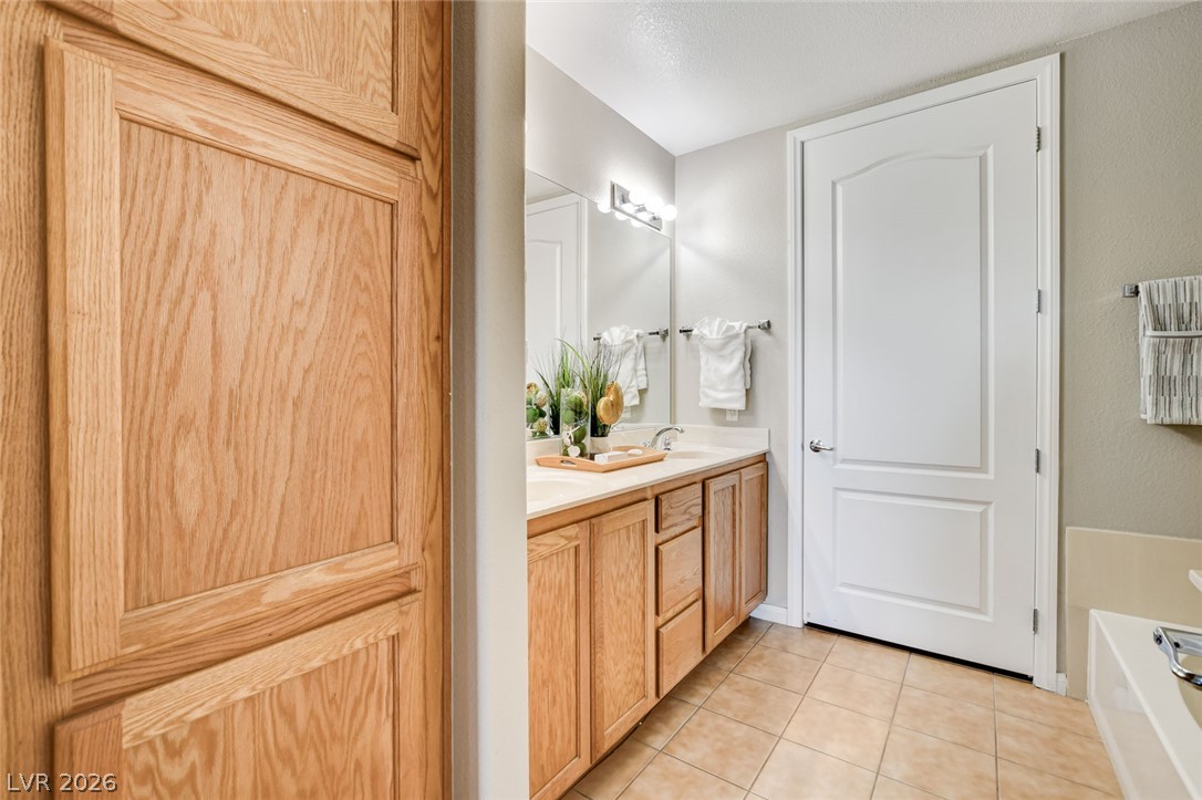 32 East Serene Avenue 302 Las Vegas NV 89123