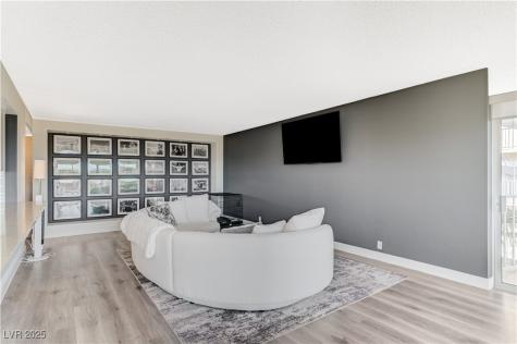 3111 Bel Air Drive 6f Las Vegas NV 89109