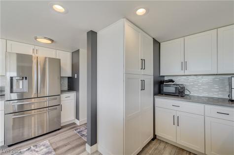 3111 Bel Air Drive 6f Las Vegas NV 89109