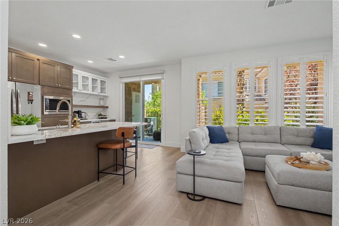251 South Green Valley Parkway 5514 Henderson NV 89012