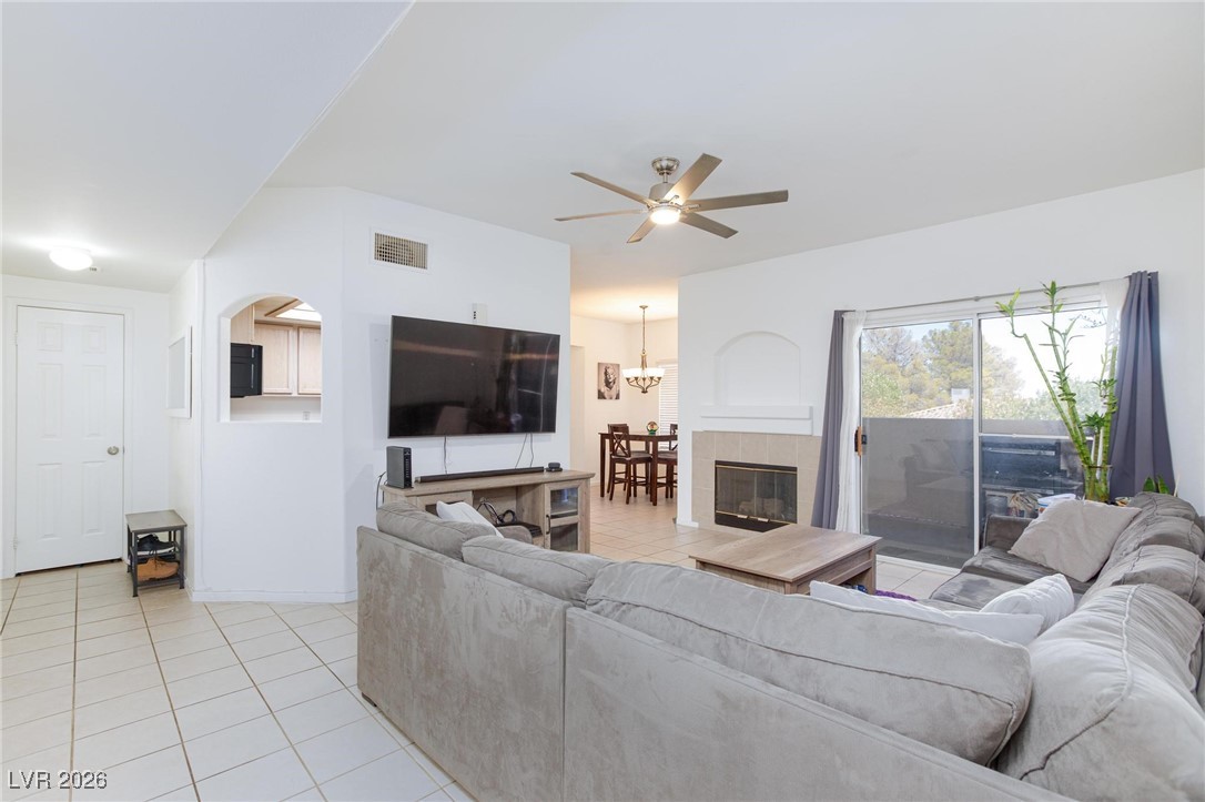 1620 Sandecker Court 104 Las Vegas NV 89146