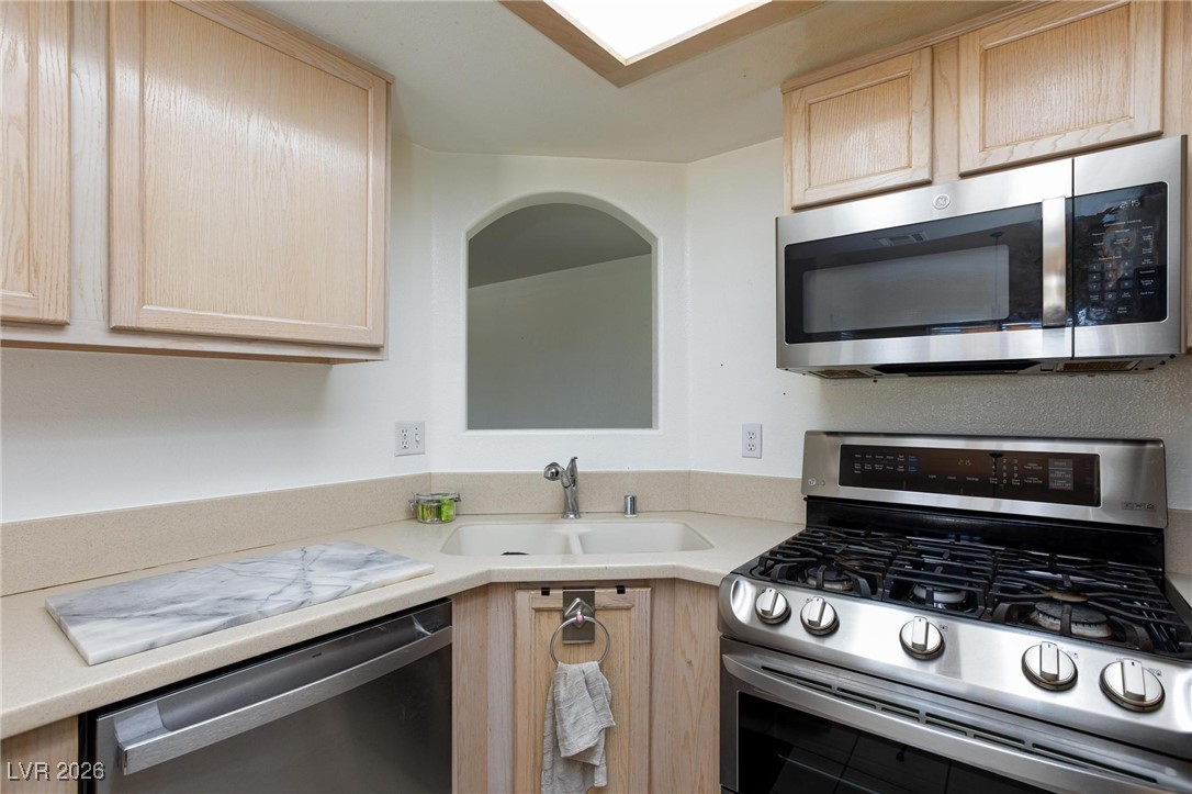 1620 Sandecker Court 104 Las Vegas NV 89146
