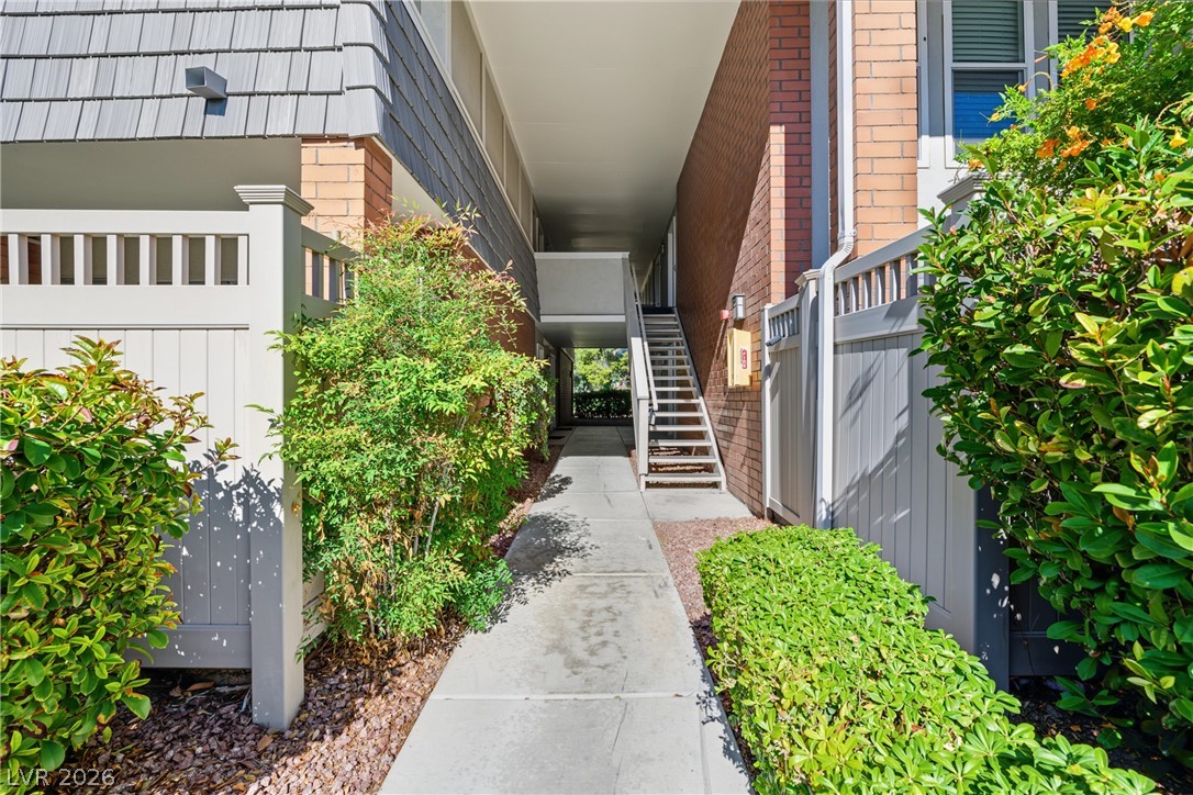 650 Oakmont Avenue 2113 Las Vegas NV 89109