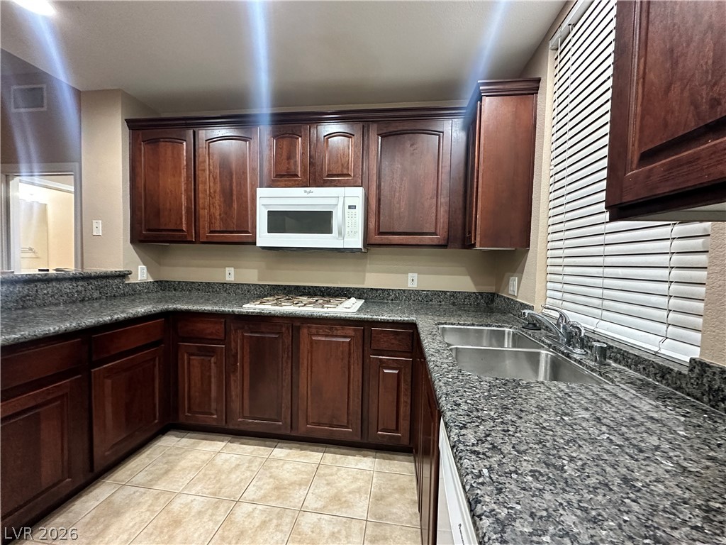 19 East Agate Avenue 305 Las Vegas NV 89123