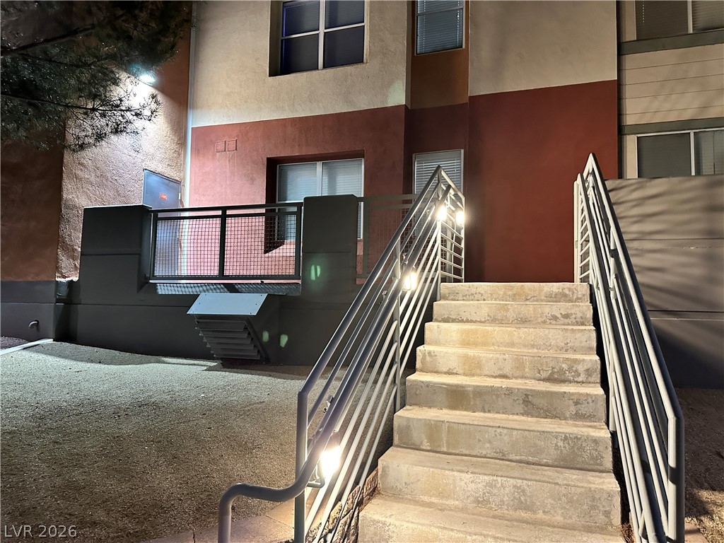 19 East Agate Avenue 305 Las Vegas NV 89123