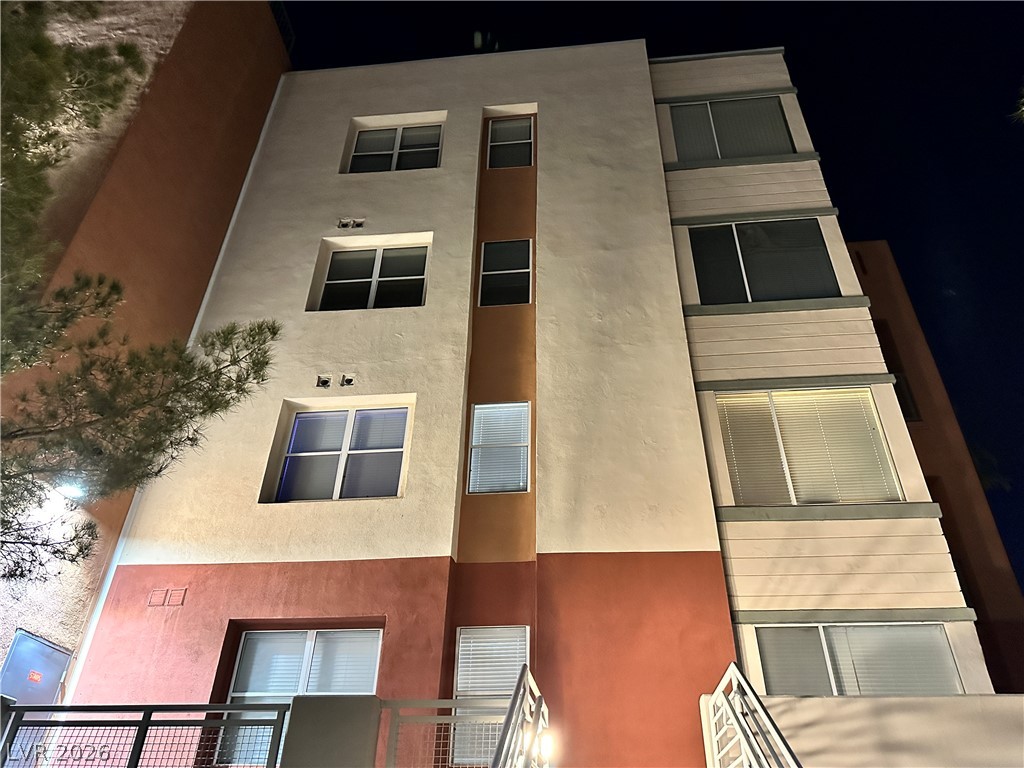19 East Agate Avenue 305 Las Vegas NV 89123