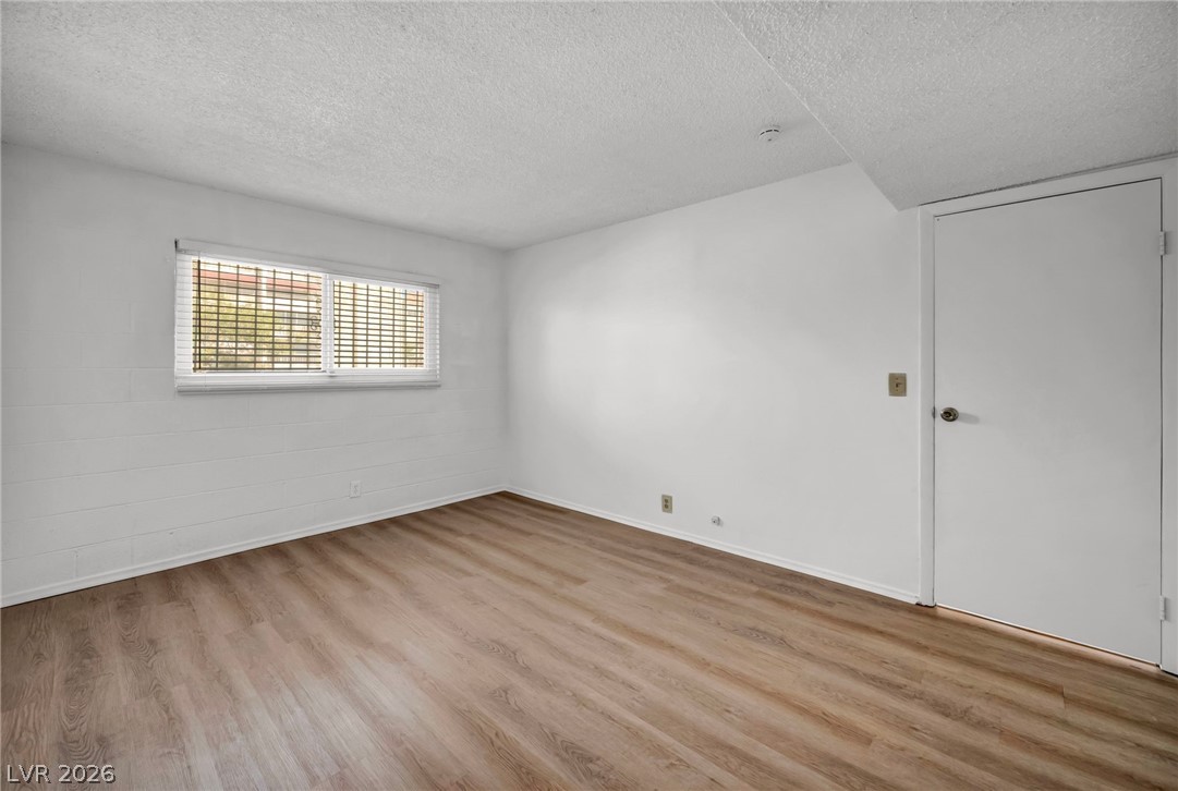605 South Royal Crest Circle 9 Las Vegas NV 89169