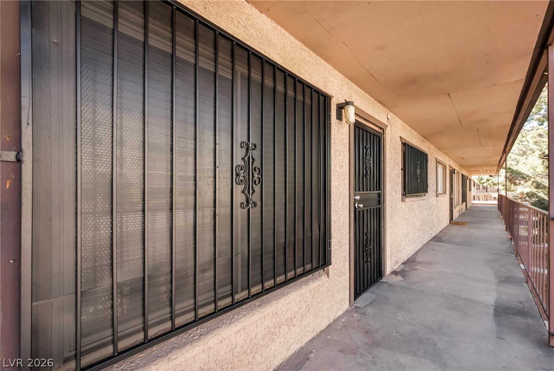 605 South Royal Crest Circle 9 Las Vegas NV 89169