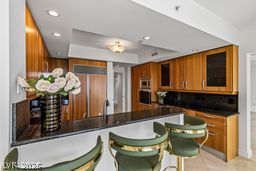 2747 Paradise Road 1403 Las Vegas NV 89109