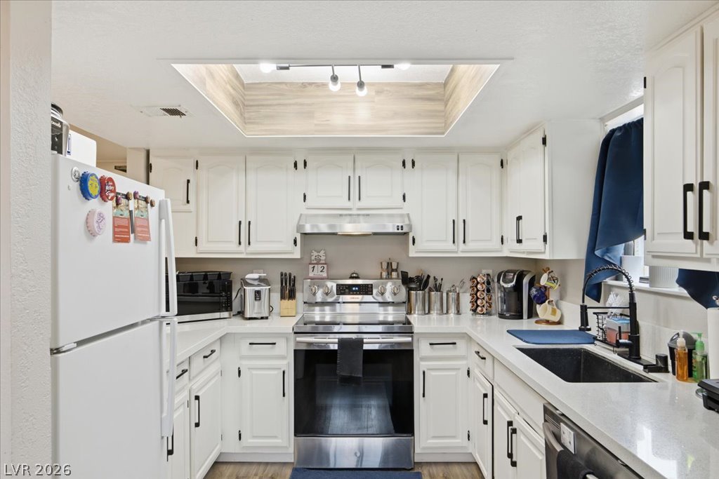 5099 Eldora Avenue 1 Las Vegas NV 89146
