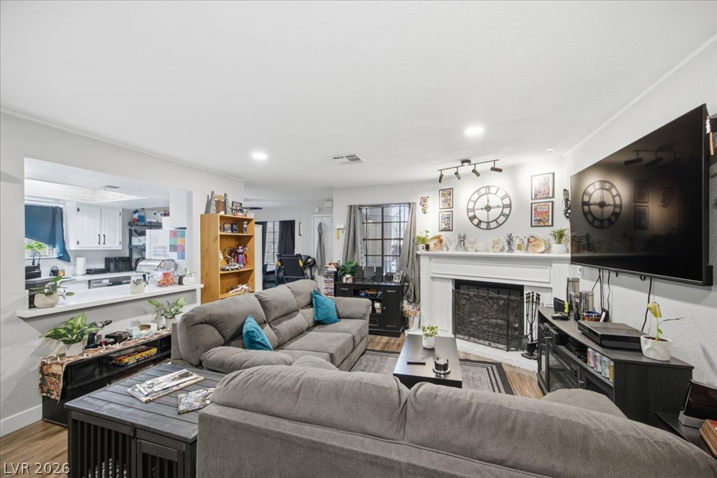 5099 Eldora Avenue 1 Las Vegas NV 89146