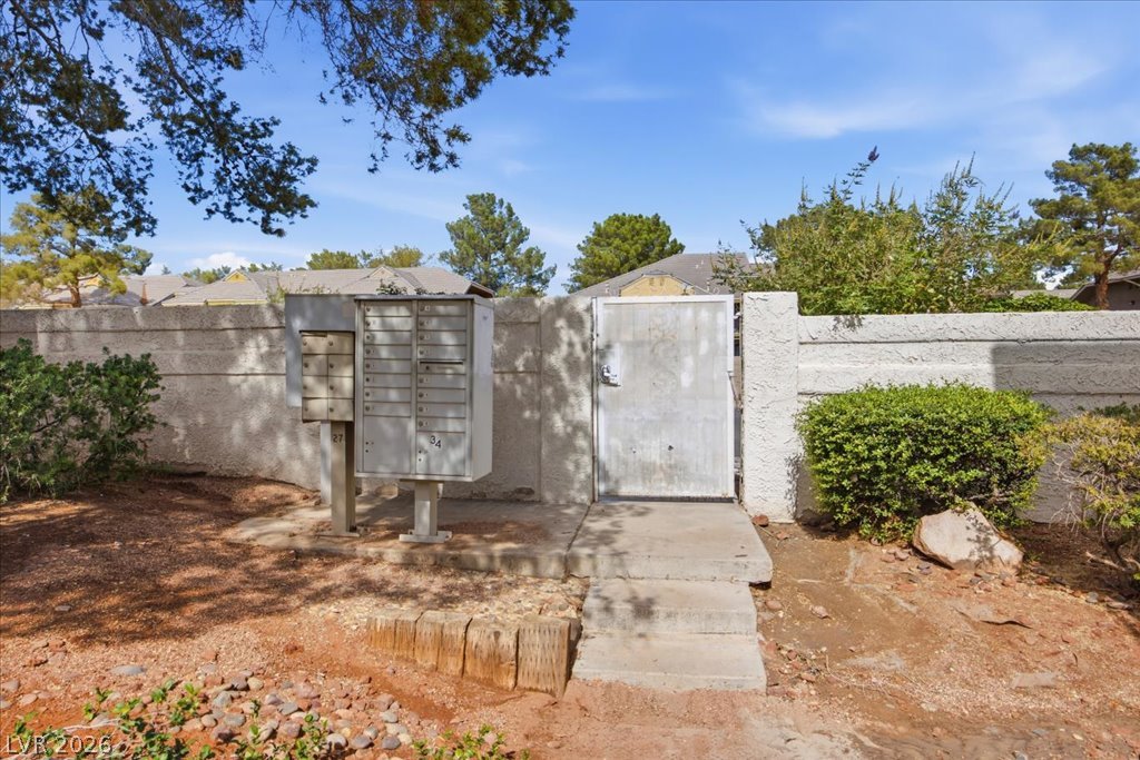 5099 Eldora Avenue 1 Las Vegas NV 89146