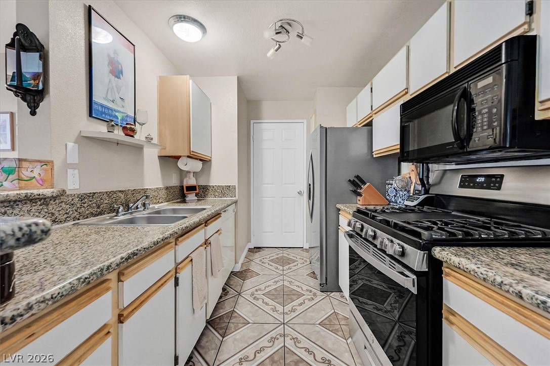 2200 South Fort Apache Road 2155 Las Vegas NV 89117