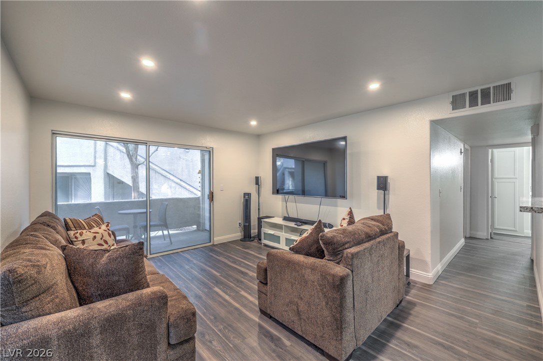 3058 Tarpon Drive 103 Las Vegas NV 89120