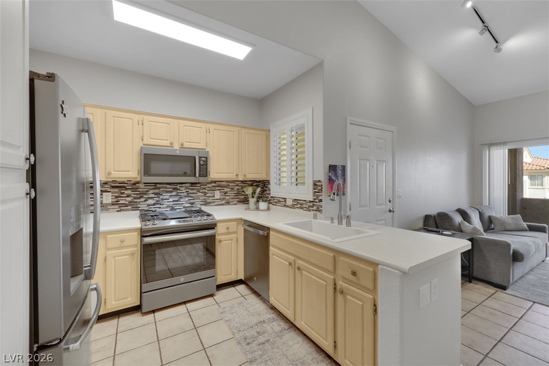 855 North Stephanie Street 2726 Henderson NV 89014