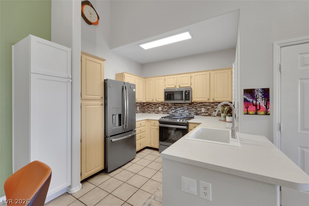 855 North Stephanie Street 2726 Henderson NV 89014