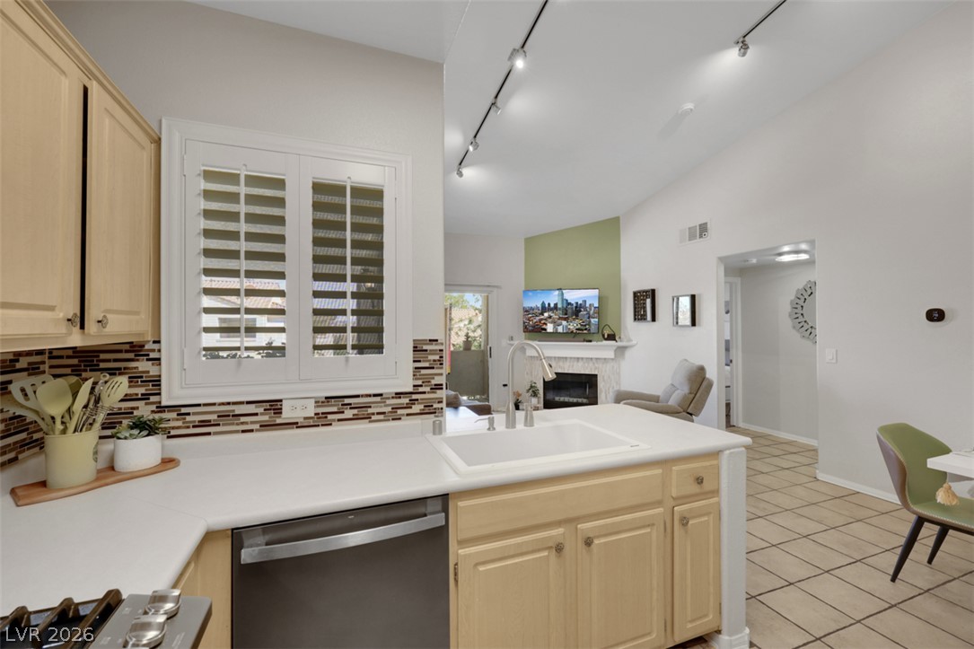 855 North Stephanie Street 2726 Henderson NV 89014