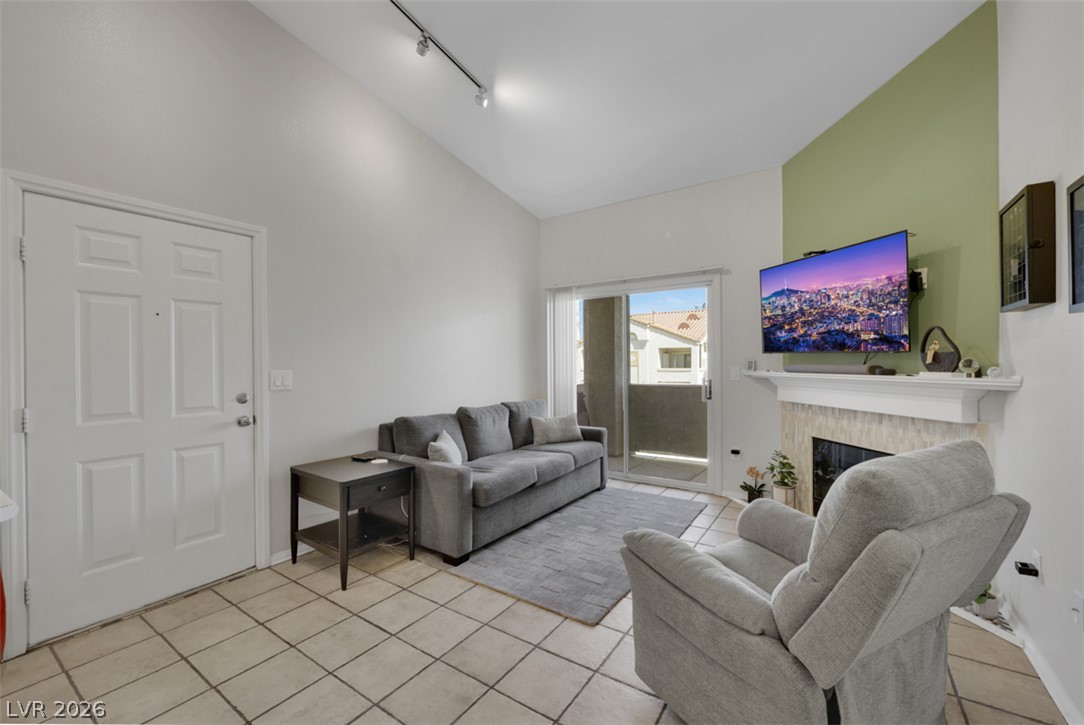 855 North Stephanie Street 2726 Henderson NV 89014