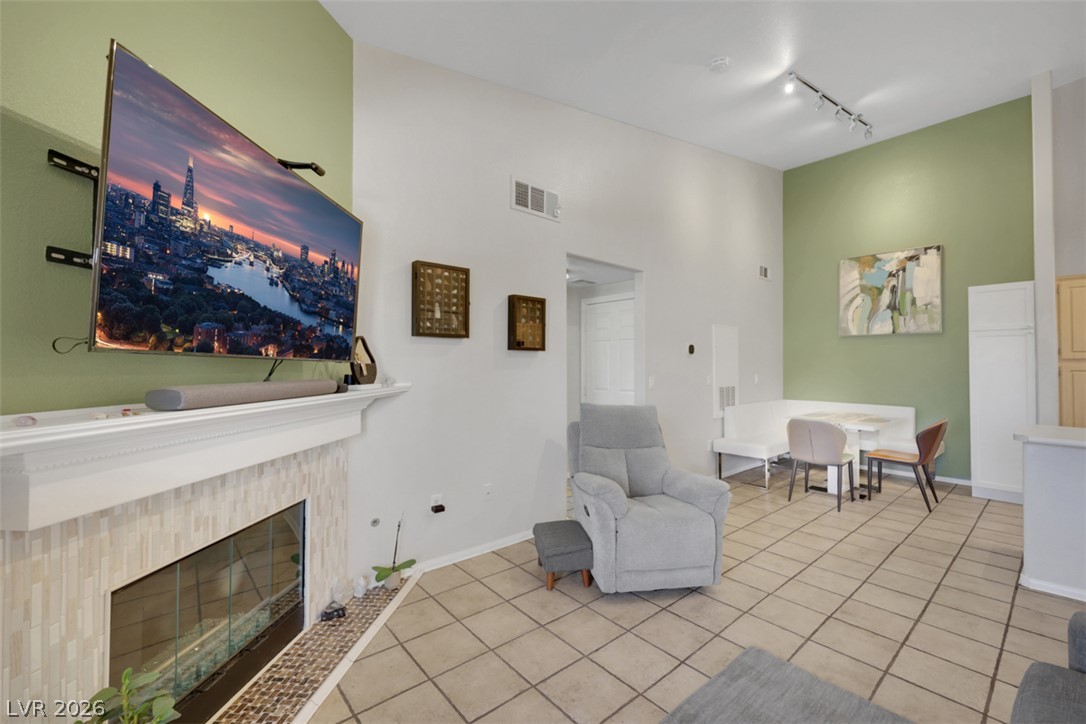 855 North Stephanie Street 2726 Henderson NV 89014