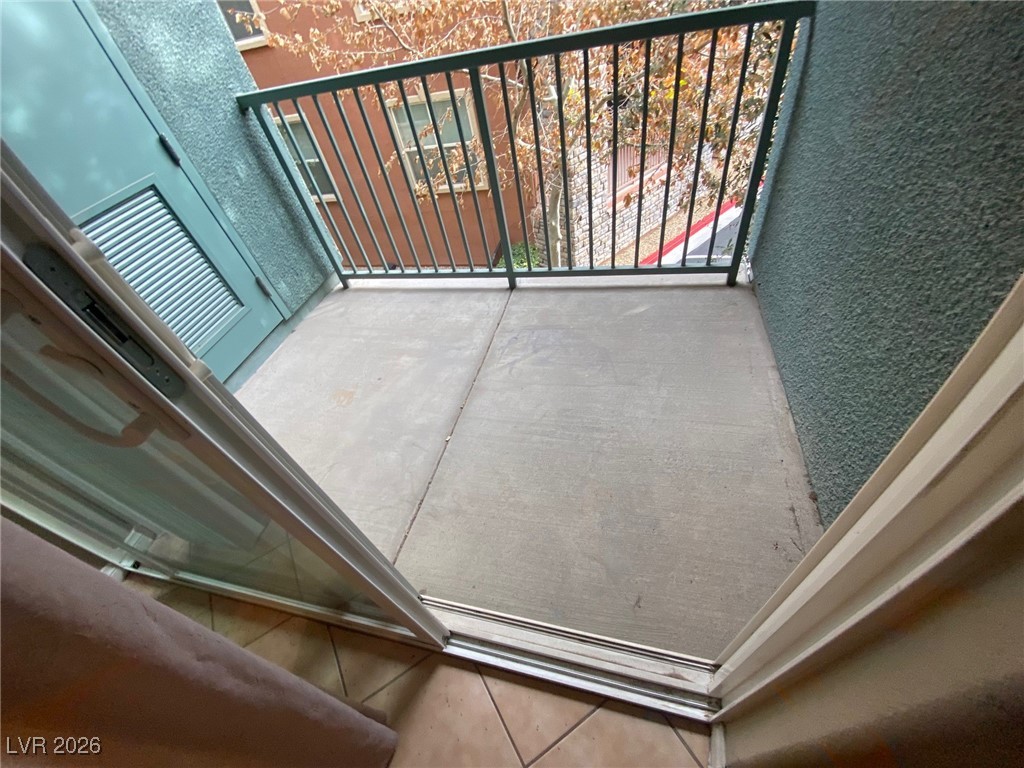 32 East Serene Avenue 217 Las Vegas NV 89123