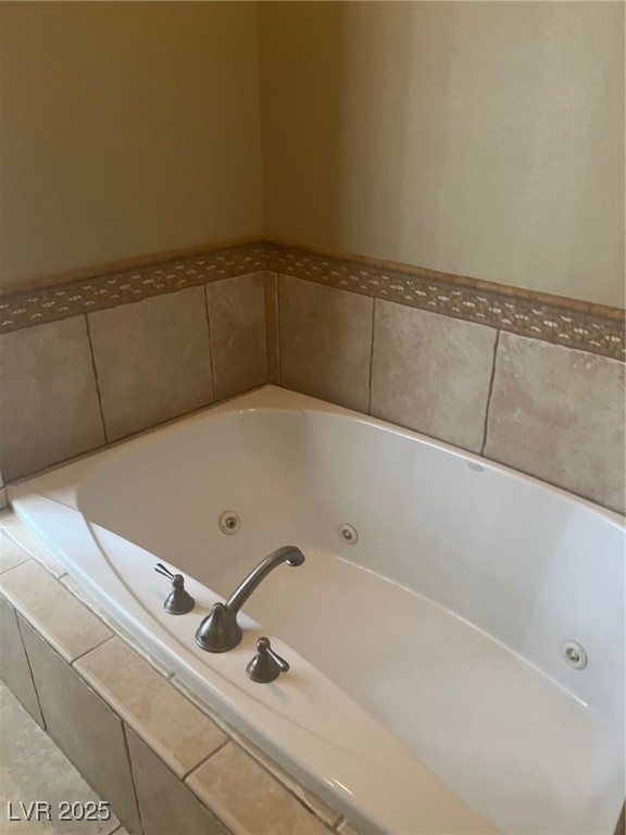 32 Via Vasari 103 Henderson NV 89011