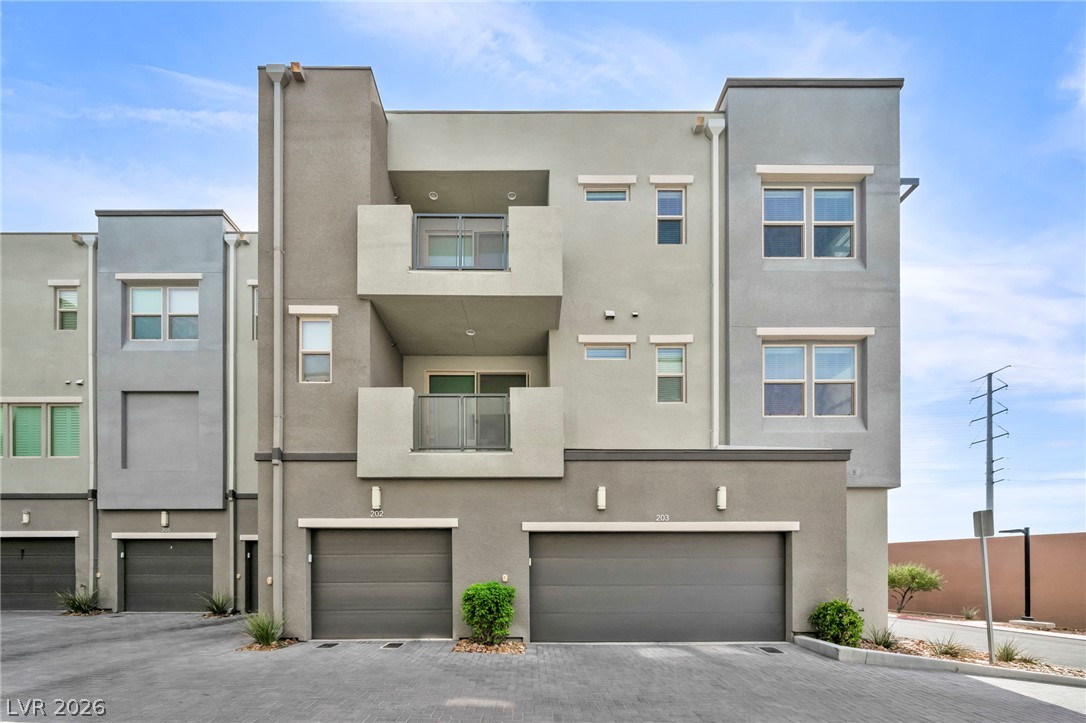 11238 Essence Point Avenue 202 Las Vegas NV 89135