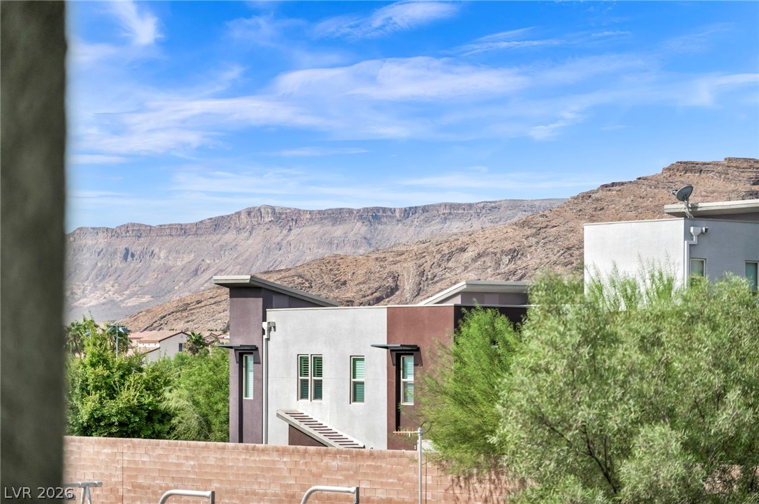 11238 Essence Point Avenue 202 Las Vegas NV 89135