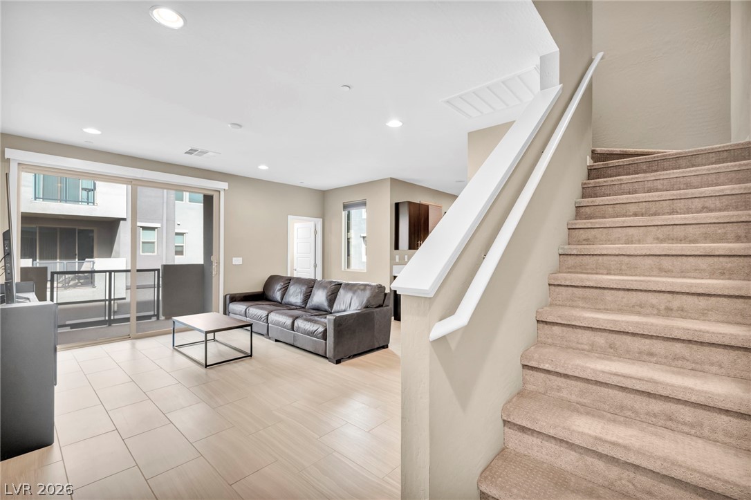 11238 Essence Point Avenue 202 Las Vegas NV 89135