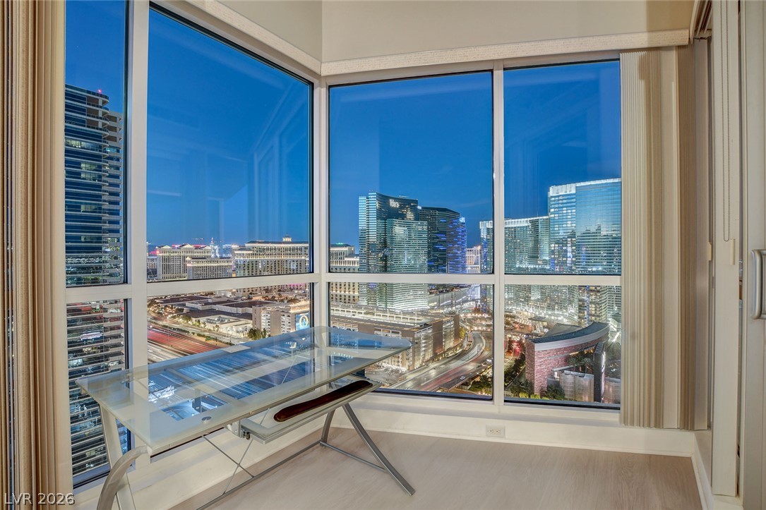 4575 Dean Martin Drive 2812 Las Vegas NV 89103