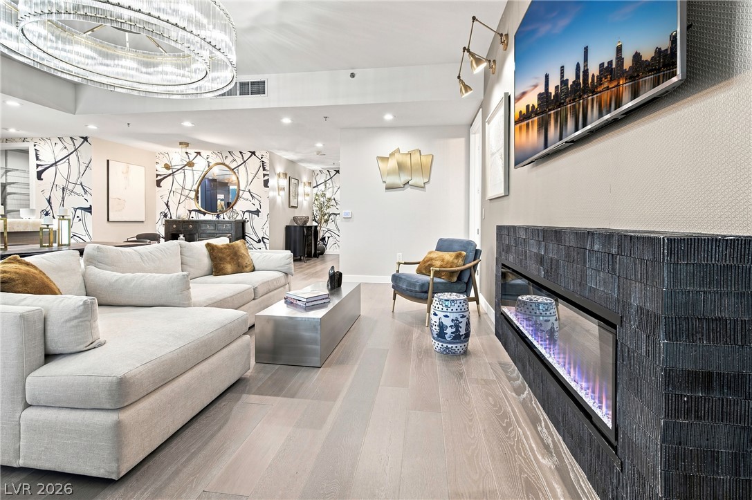 4525 Dean Martin Drive 2406 Las Vegas NV 89103