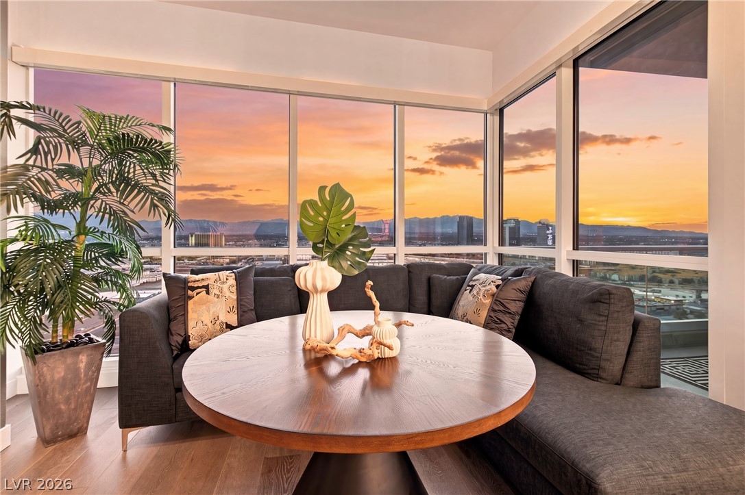 4525 Dean Martin Drive 2406 Las Vegas NV 89103