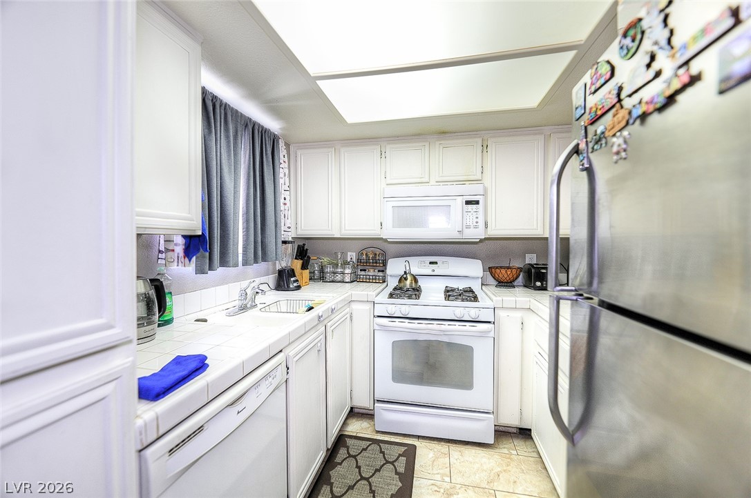 1909 Desert Falls Court 105 Las Vegas NV 89128