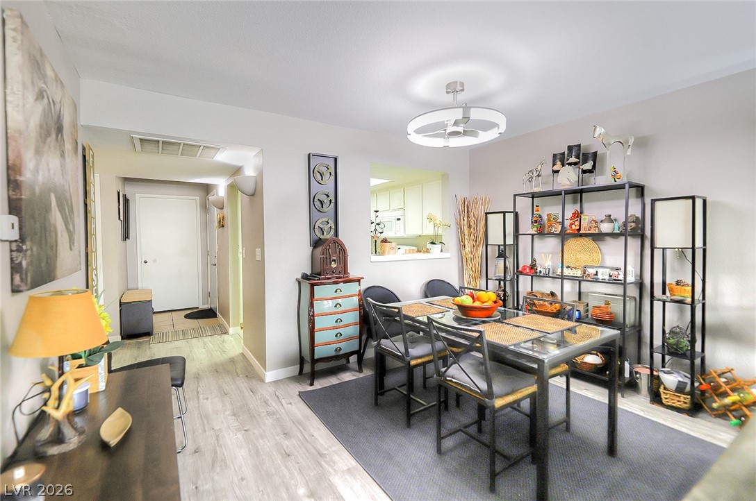 1909 Desert Falls Court 105 Las Vegas NV 89128
