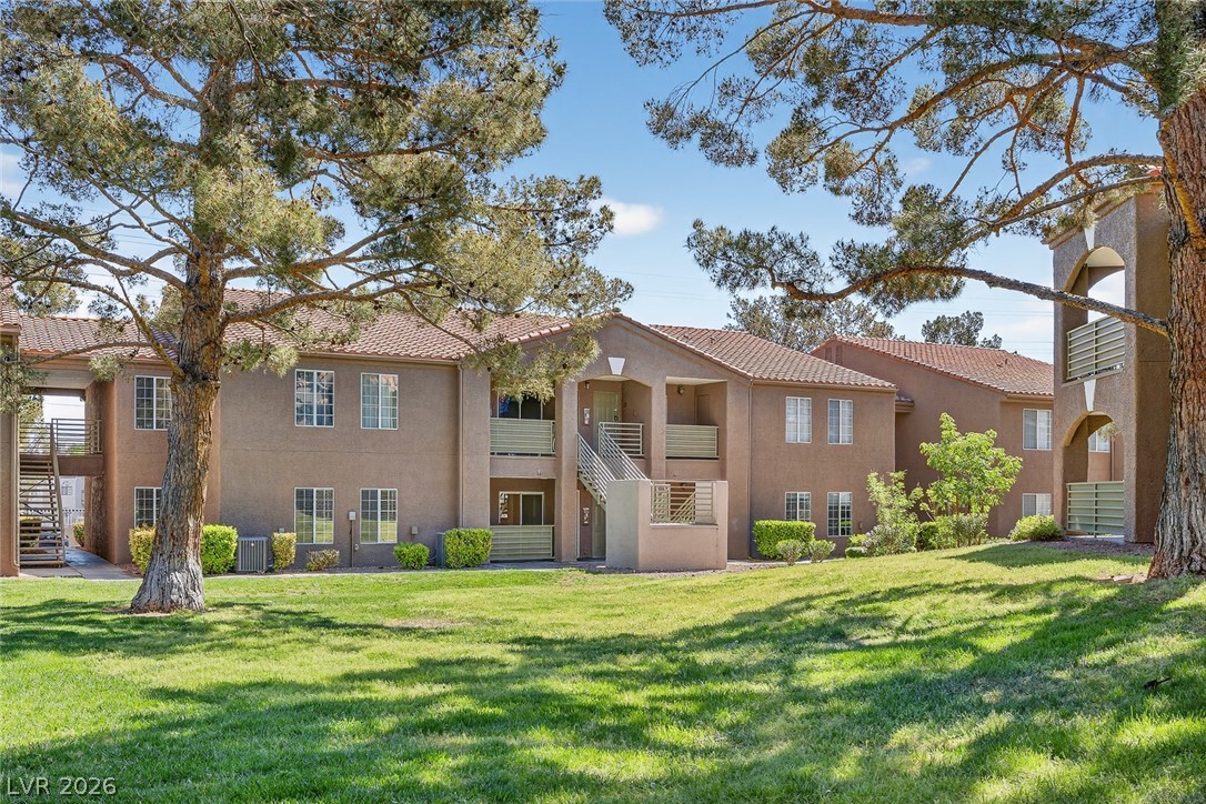 2121 Blue Breeze Drive 106 Las Vegas NV 89128