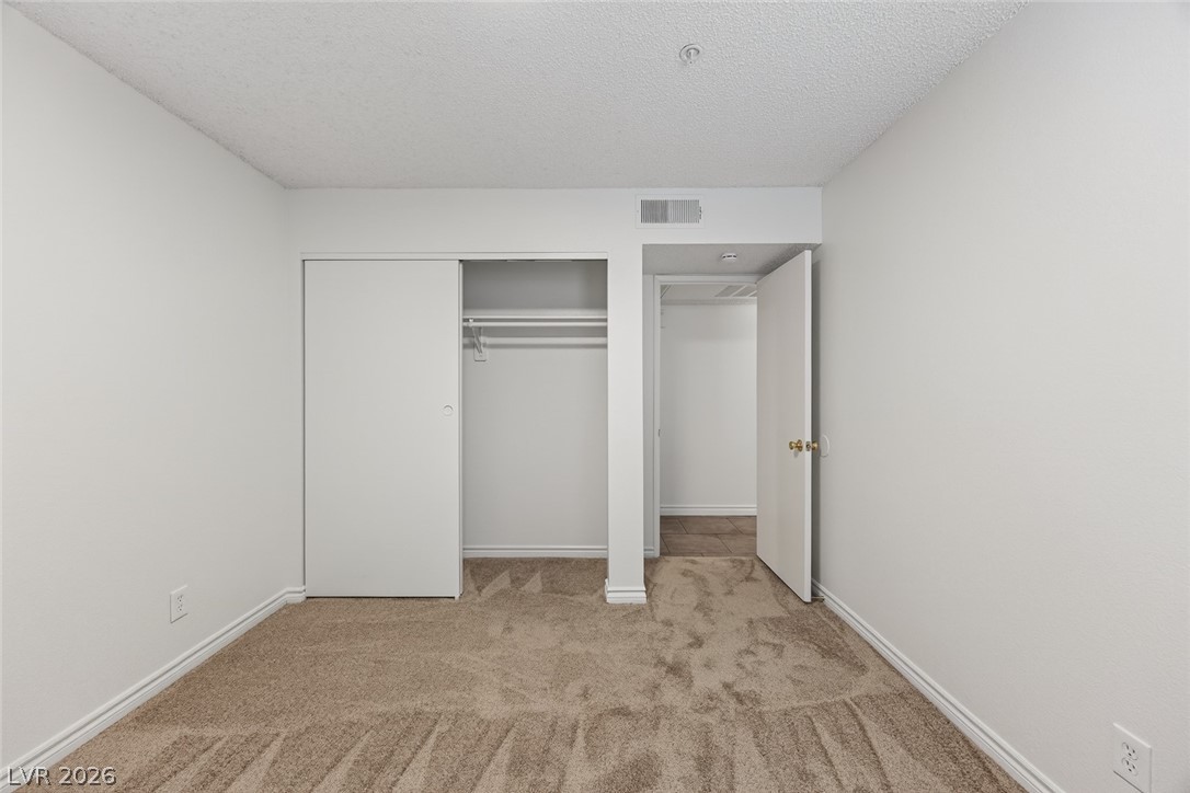 2121 Blue Breeze Drive 106 Las Vegas NV 89128