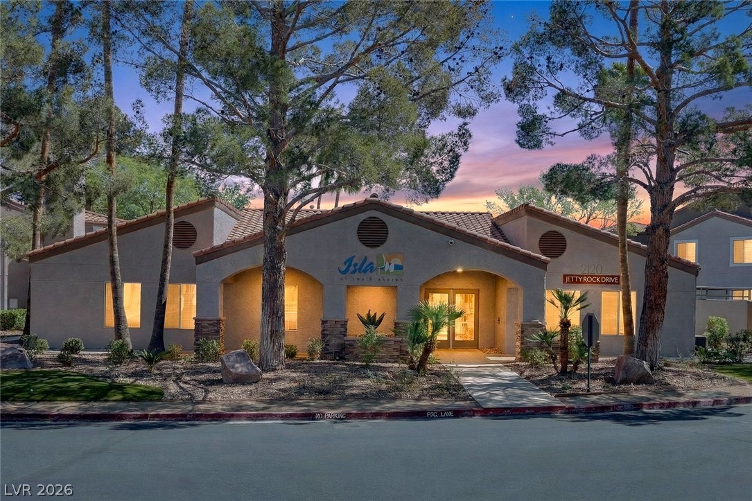 2121 Blue Breeze Drive 106 Las Vegas NV 89128