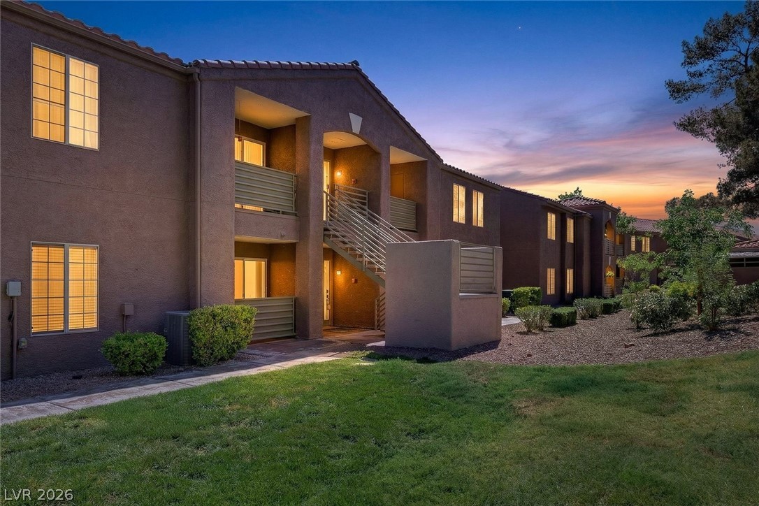 2121 Blue Breeze Drive 106 Las Vegas NV 89128