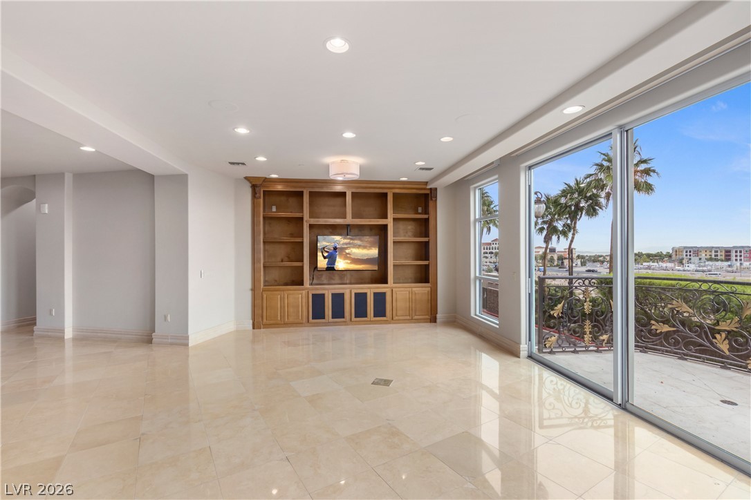 9101 Alta Drive 16 Las Vegas NV 89145