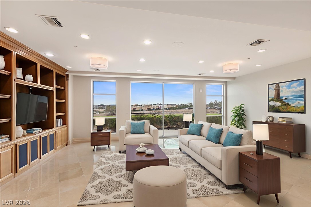 9101 Alta Drive 16 Las Vegas NV 89145