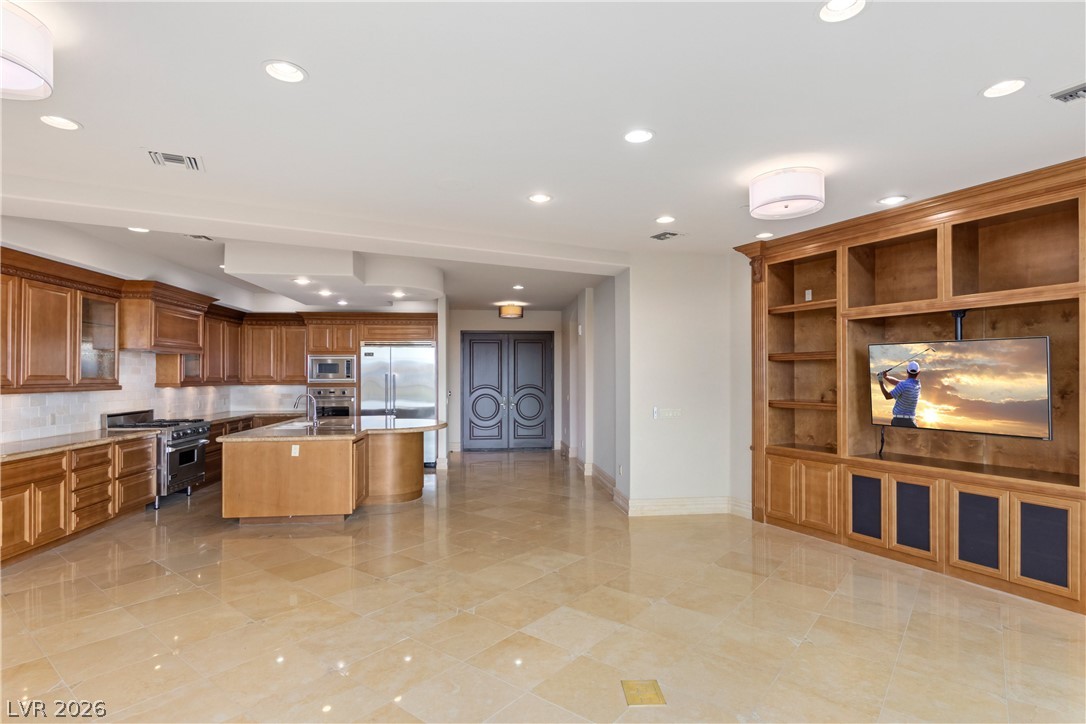 9101 Alta Drive 16 Las Vegas NV 89145
