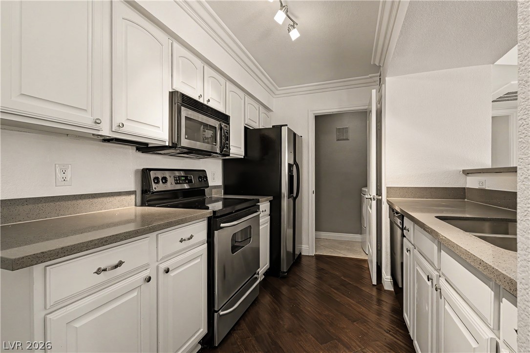 1150 North Buffalo Drive 2011 Las Vegas NV 89128