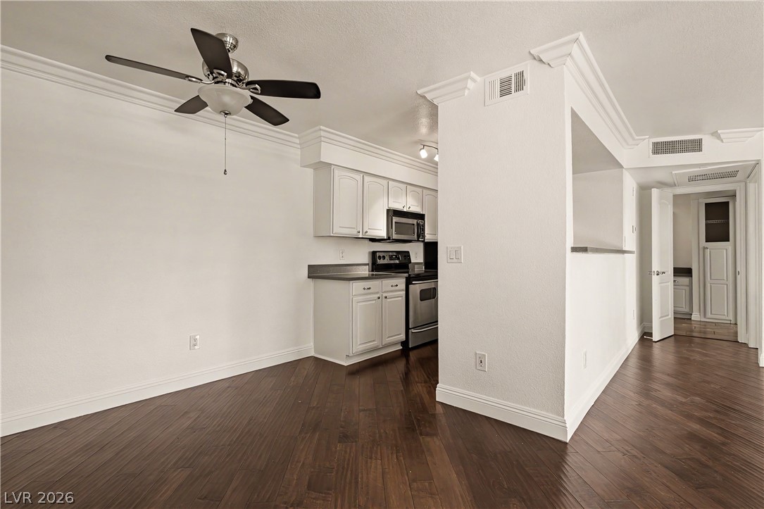 1150 North Buffalo Drive 2011 Las Vegas NV 89128