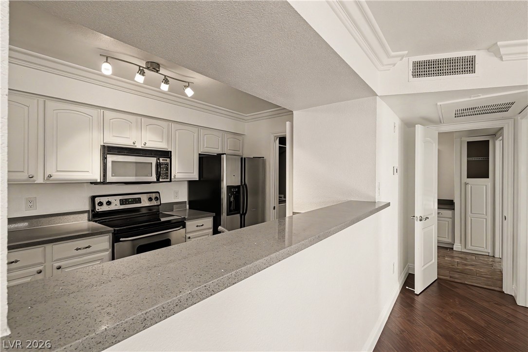 1150 North Buffalo Drive 2011 Las Vegas NV 89128