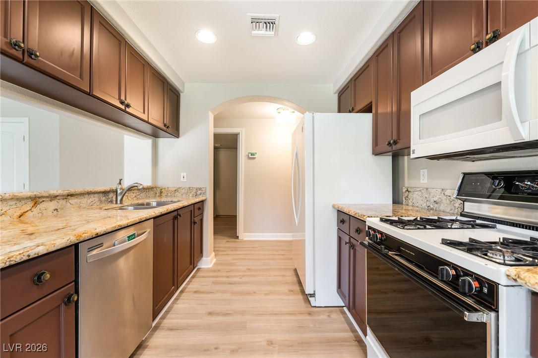 7629 Valley Green Drive 101 Las Vegas NV 89149