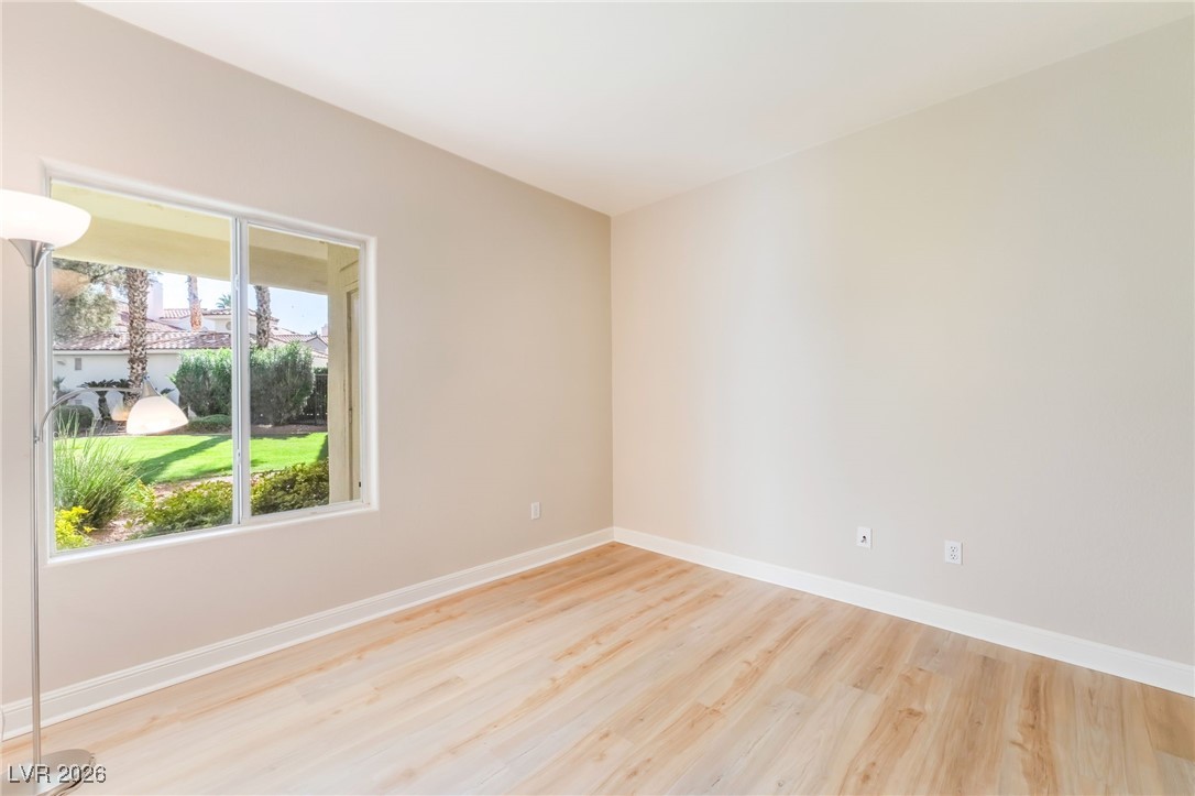 7629 Valley Green Drive 101 Las Vegas NV 89149