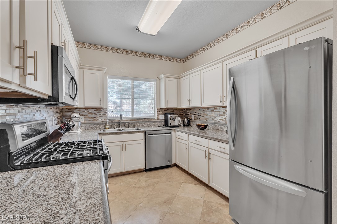 5250 South Rainbow Boulevard 2003 Las Vegas NV 89118