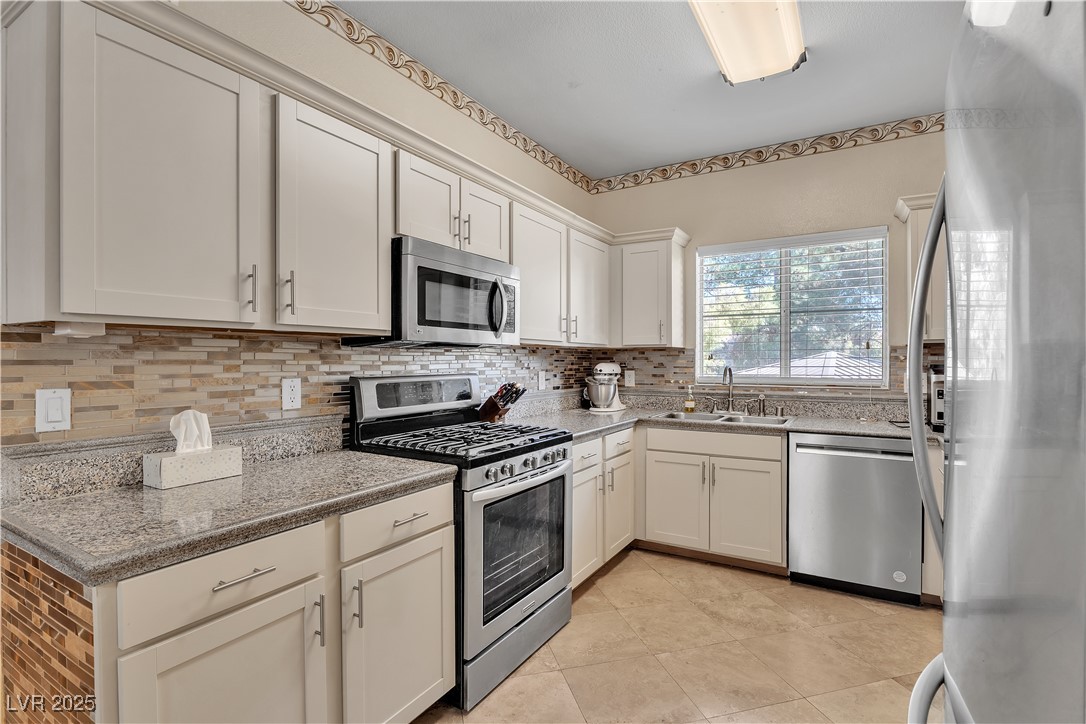 5250 South Rainbow Boulevard 2003 Las Vegas NV 89118