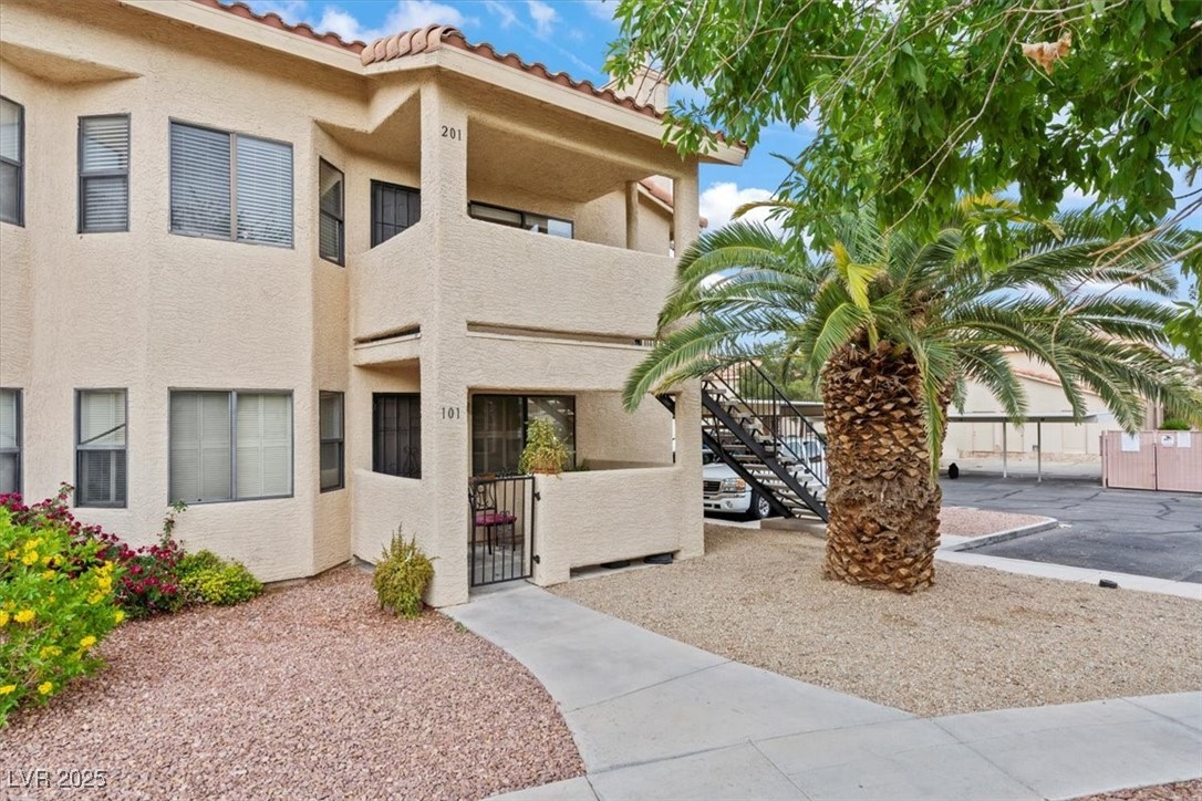 1112 Observation Drive 201 Las Vegas NV 89128